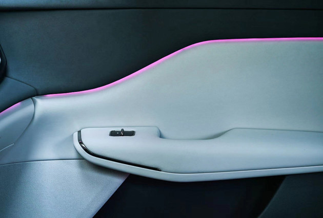 "Hardcover Model Y" Landscape bosom friend interior exposure